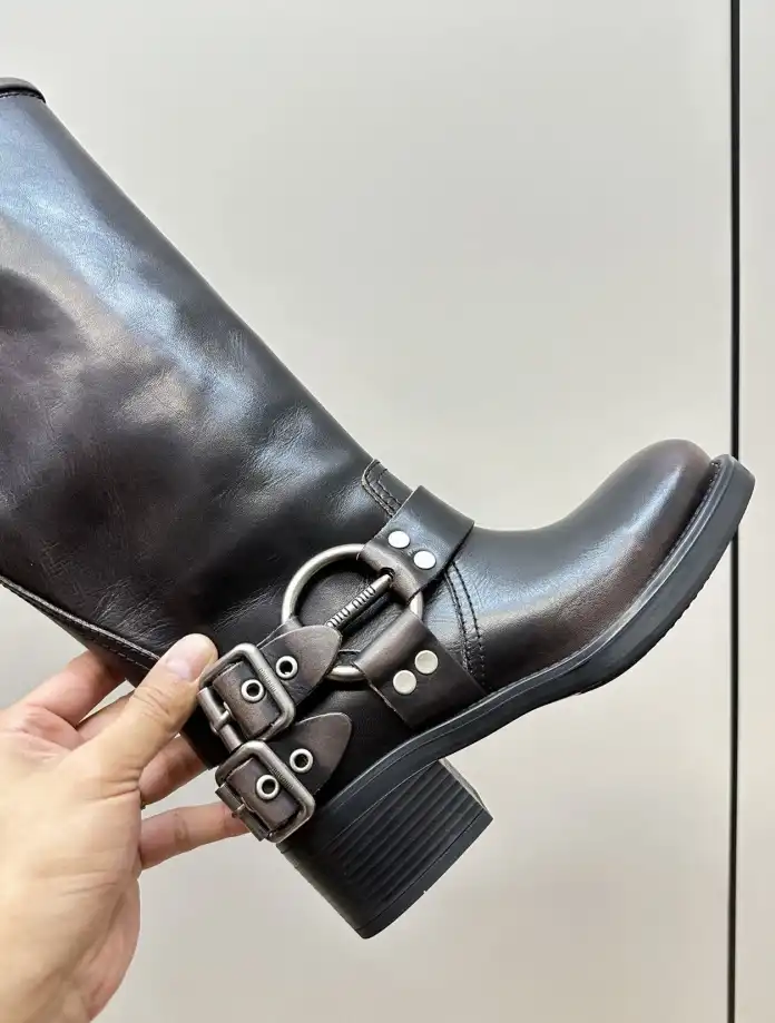 hype Miu Miu Boots