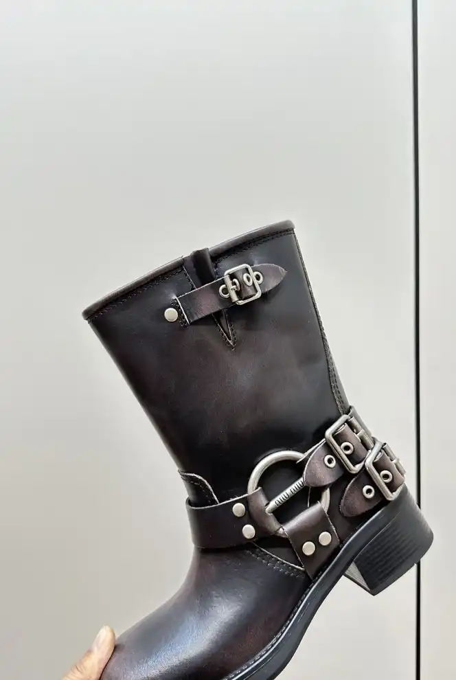 hype Miu Miu Boots