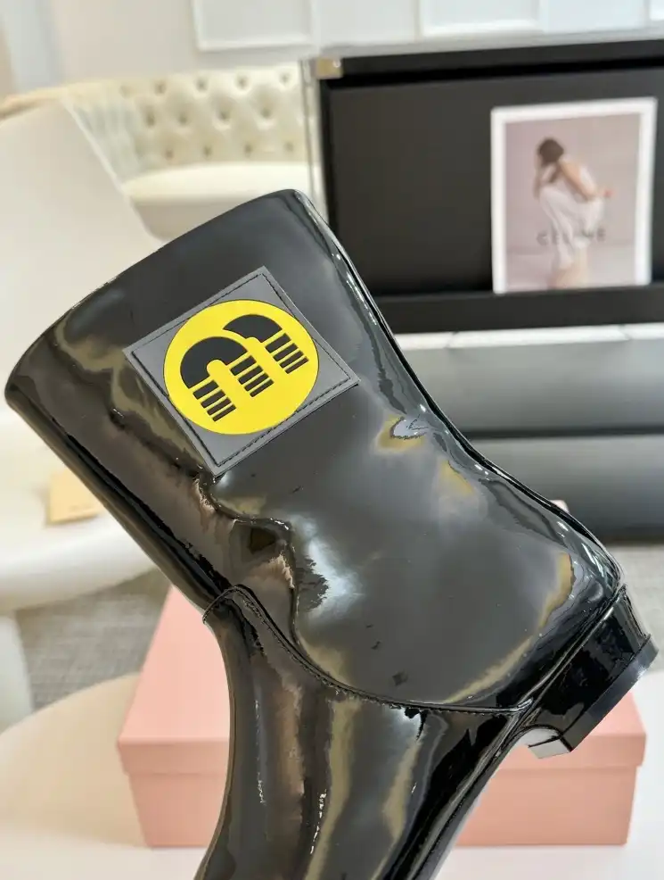 hype Miu Miu Boots