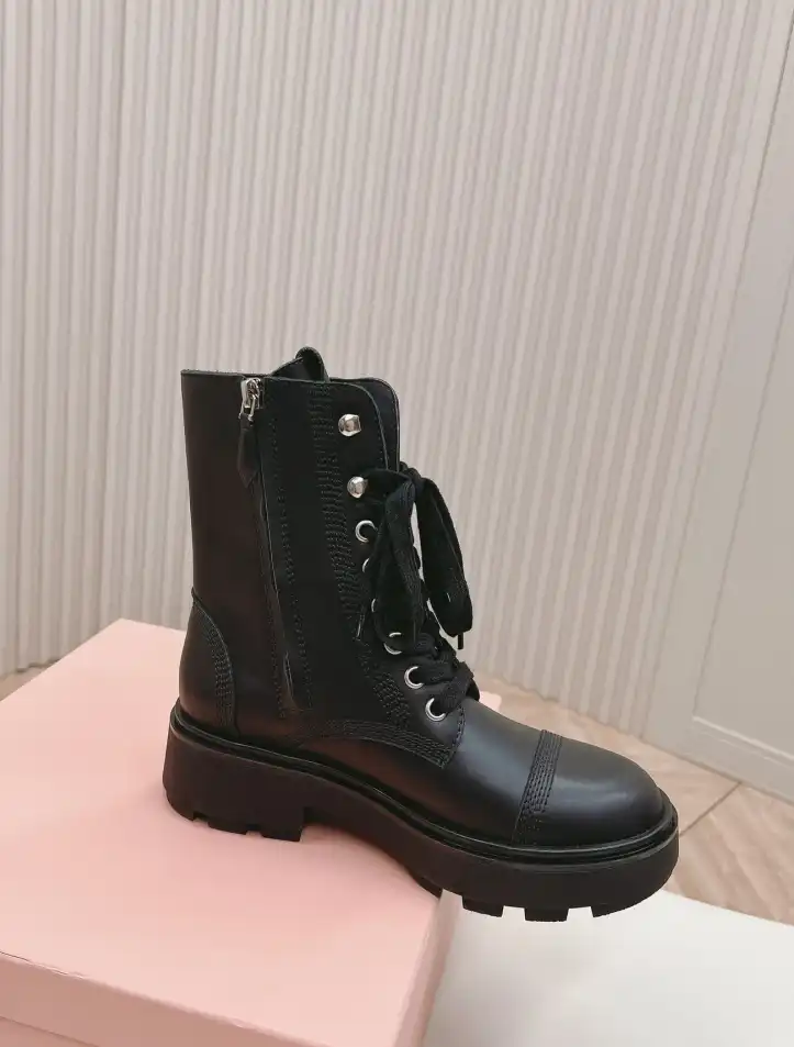 hype Miu Miu Boots