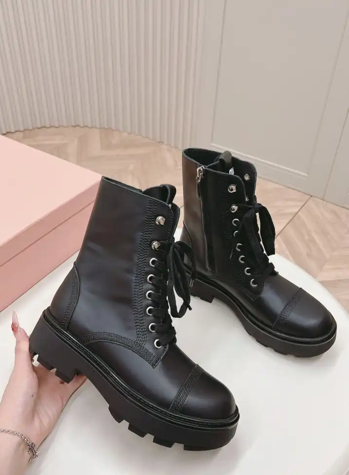 hype Miu Miu Boots