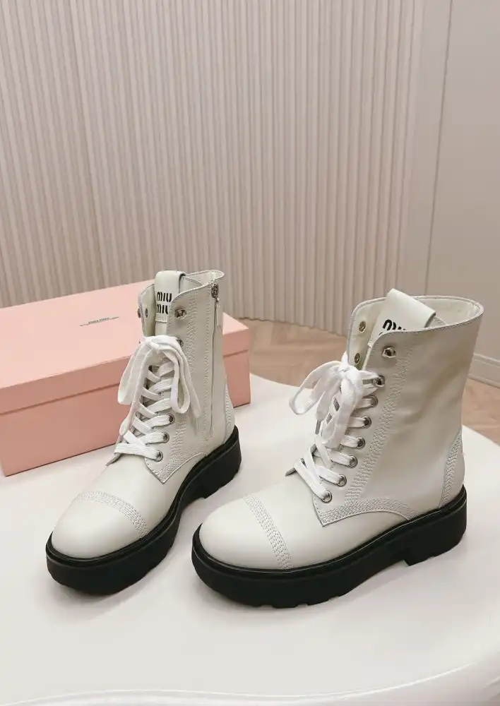 hype Miu Miu Boots