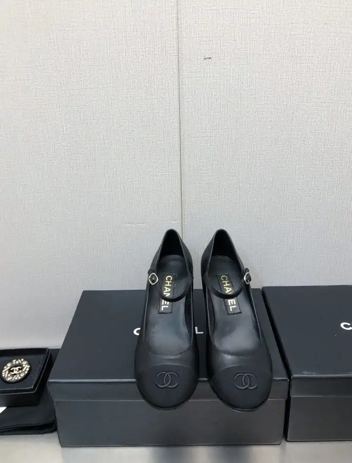 hype Chanel High Heels