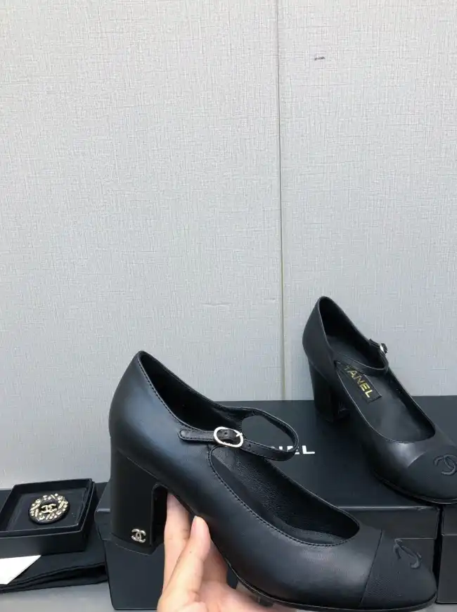 hype Chanel High Heels