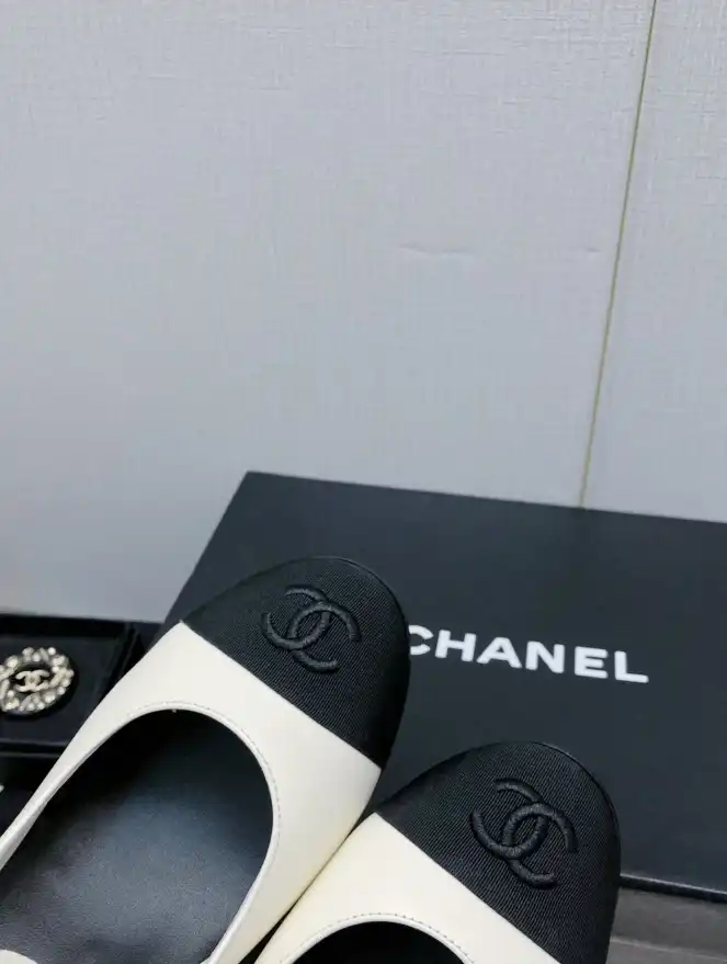 hype Chanel High Heels