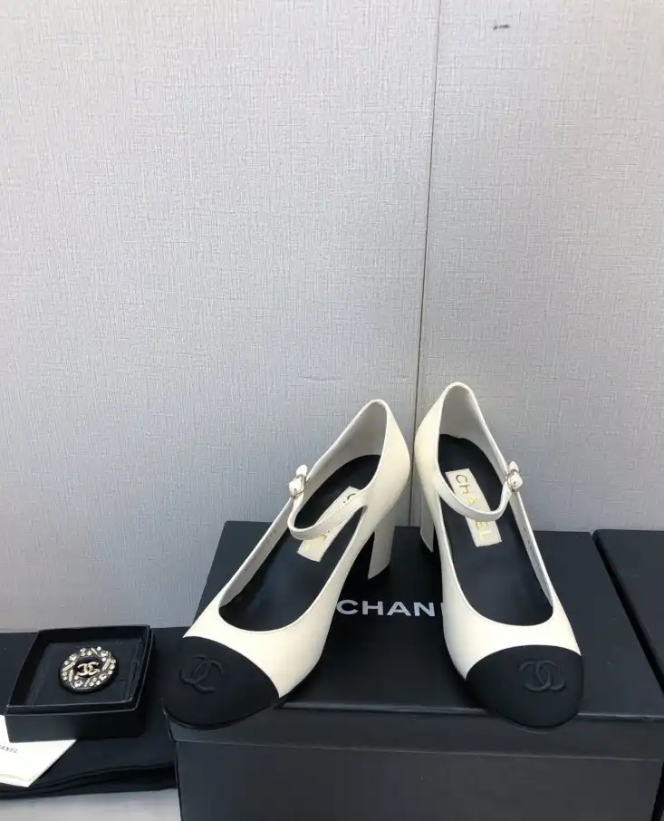 hype Chanel High Heels