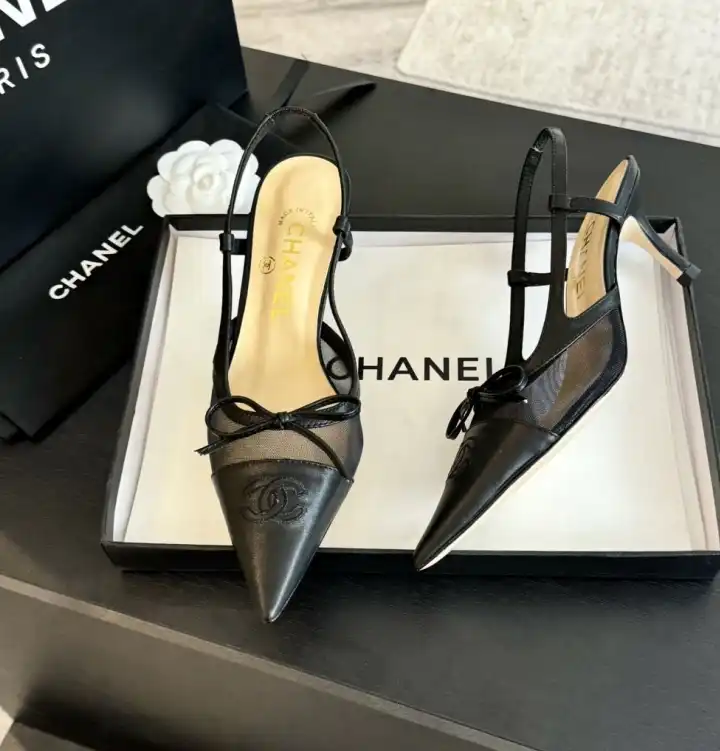 hype Chanel High Heels