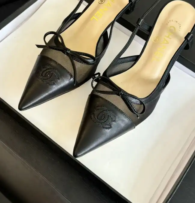 hype Chanel High Heels