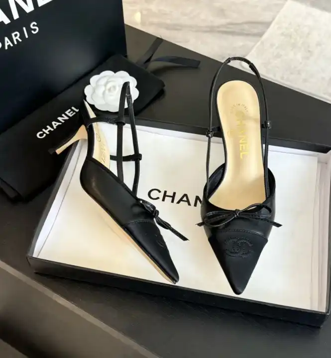 hype Chanel High Heels