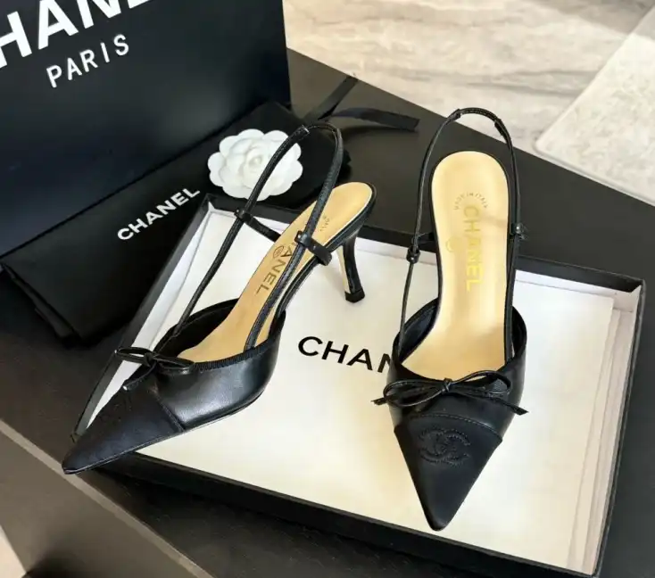 hype Chanel High Heels