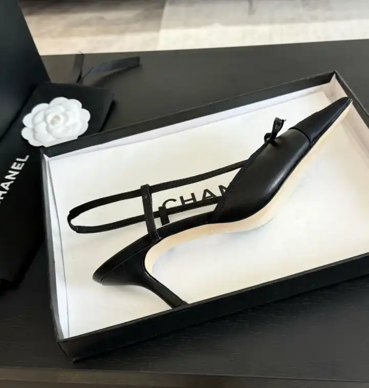 hype Chanel High Heels