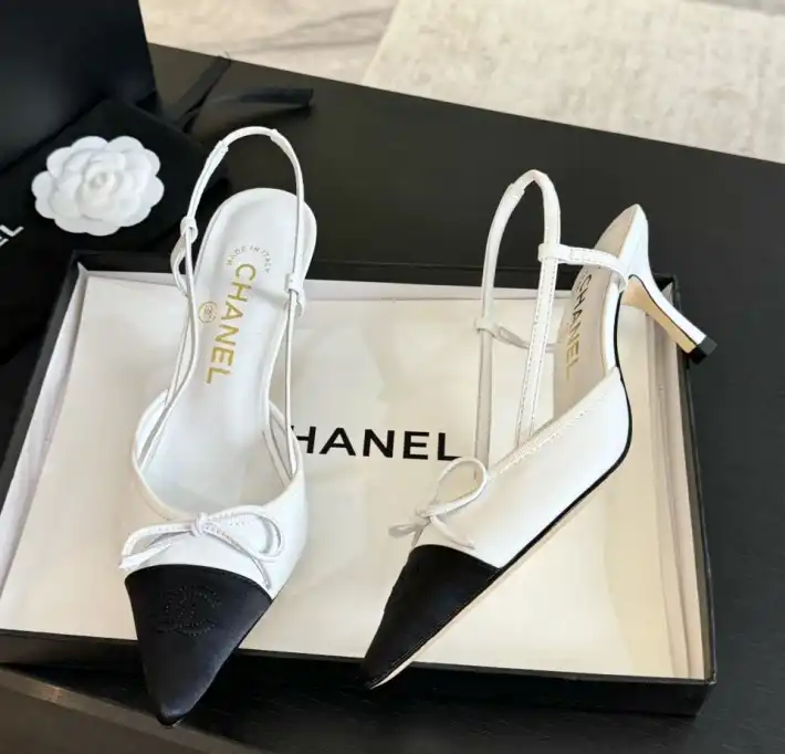 hype Chanel High Heels