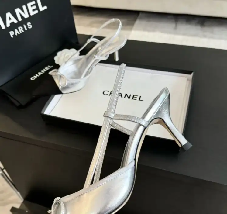 hype Chanel High Heels