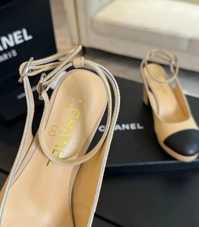 hype Chanel High Heels