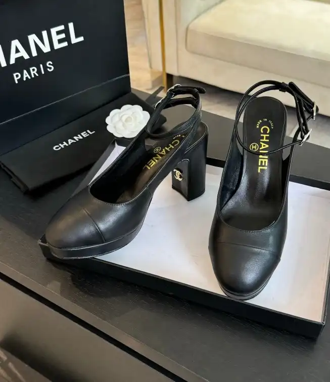 hype Chanel High Heels