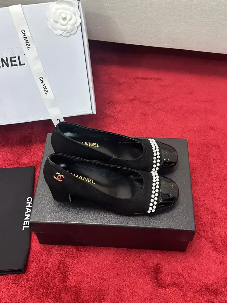 hype Chanel High Heels