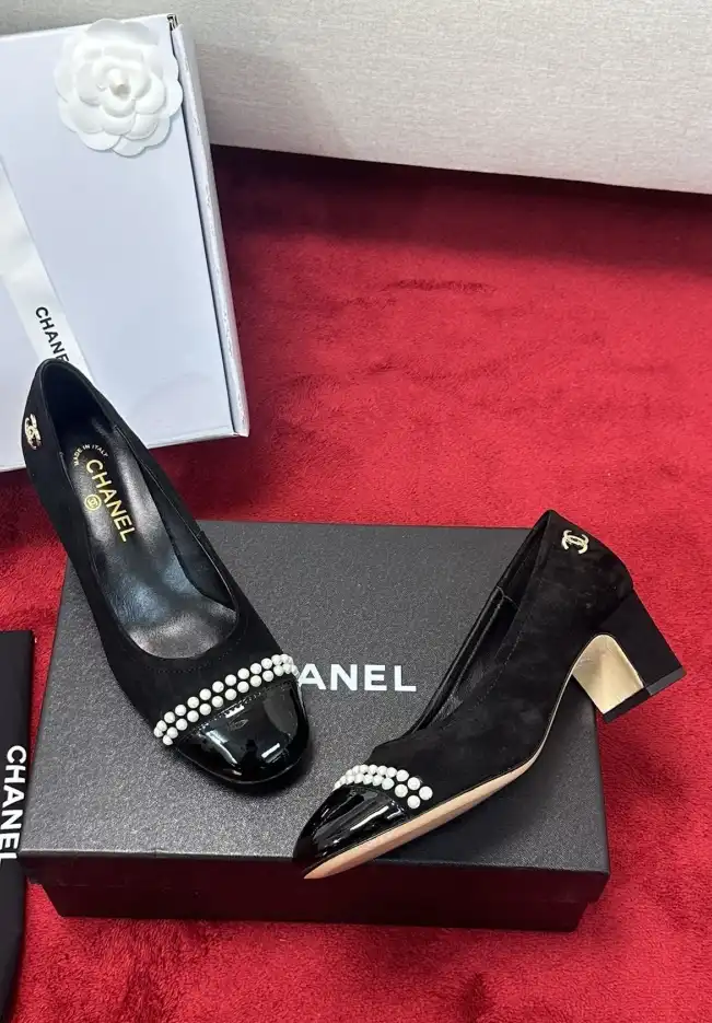 hype Chanel High Heels