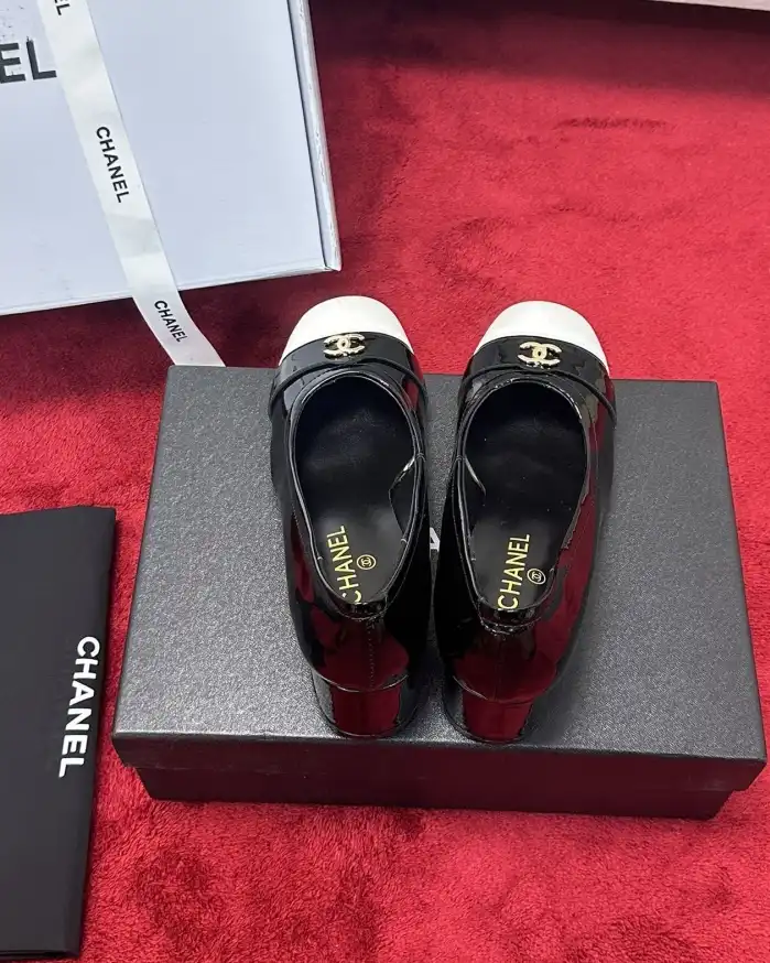 hype Chanel High Heels