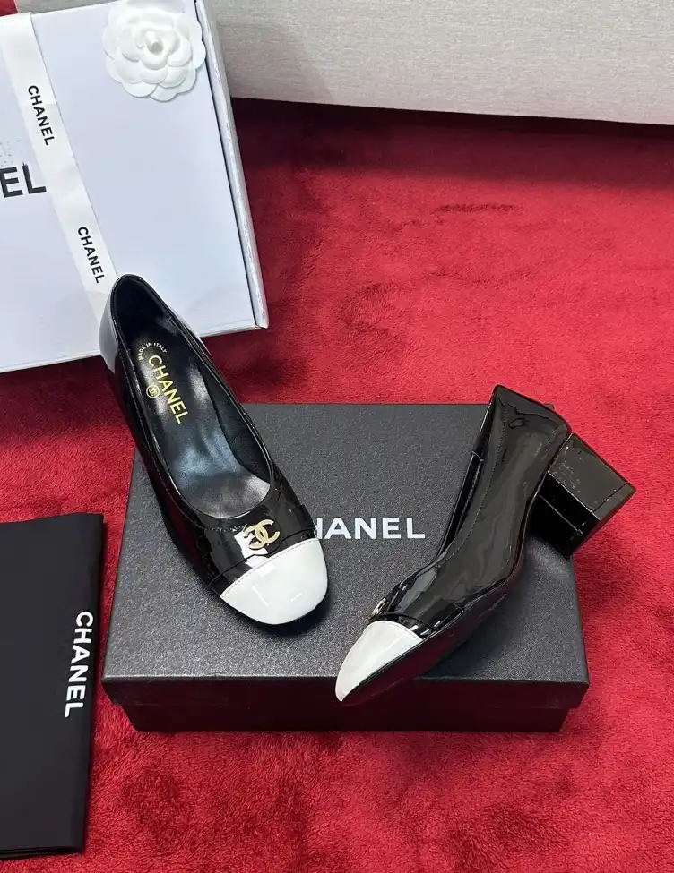 hype Chanel High Heels