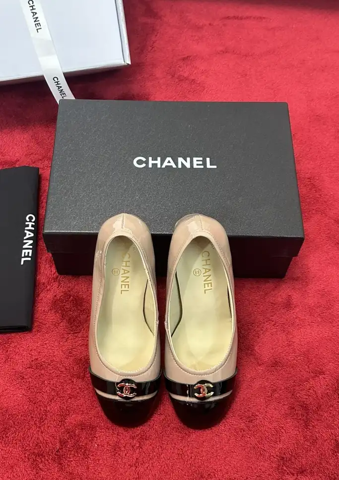 hype Chanel High Heels