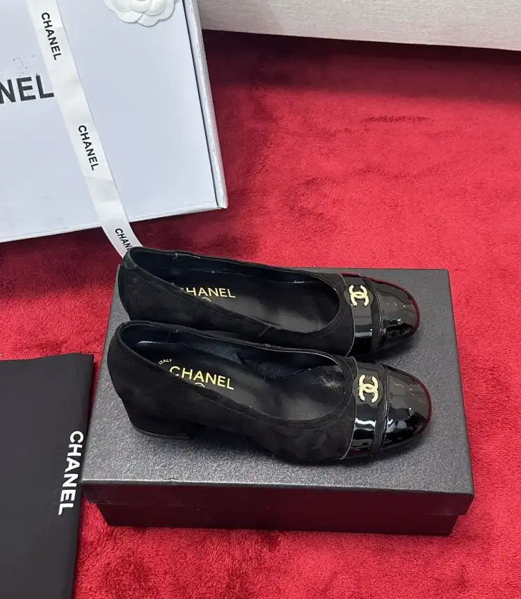 hype Chanel High Heels