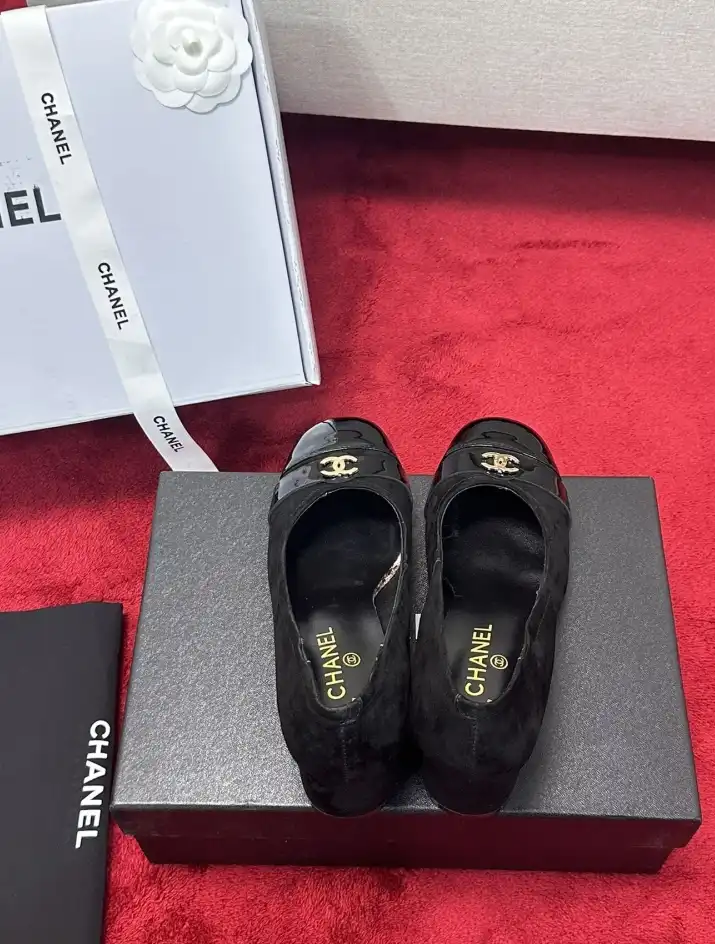 hype Chanel High Heels