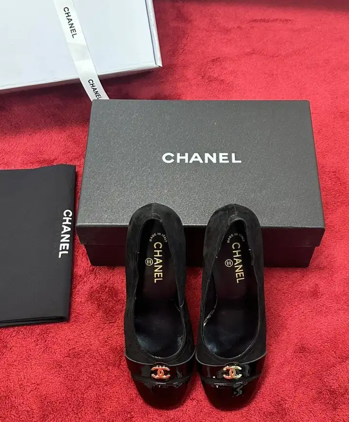 hype Chanel High Heels