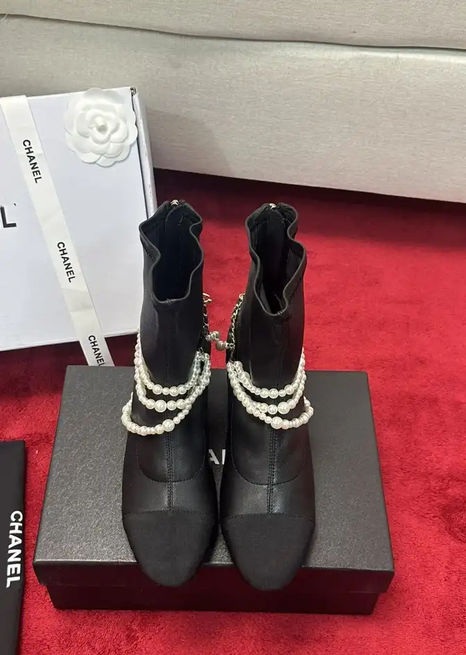 hype Chanel Boots