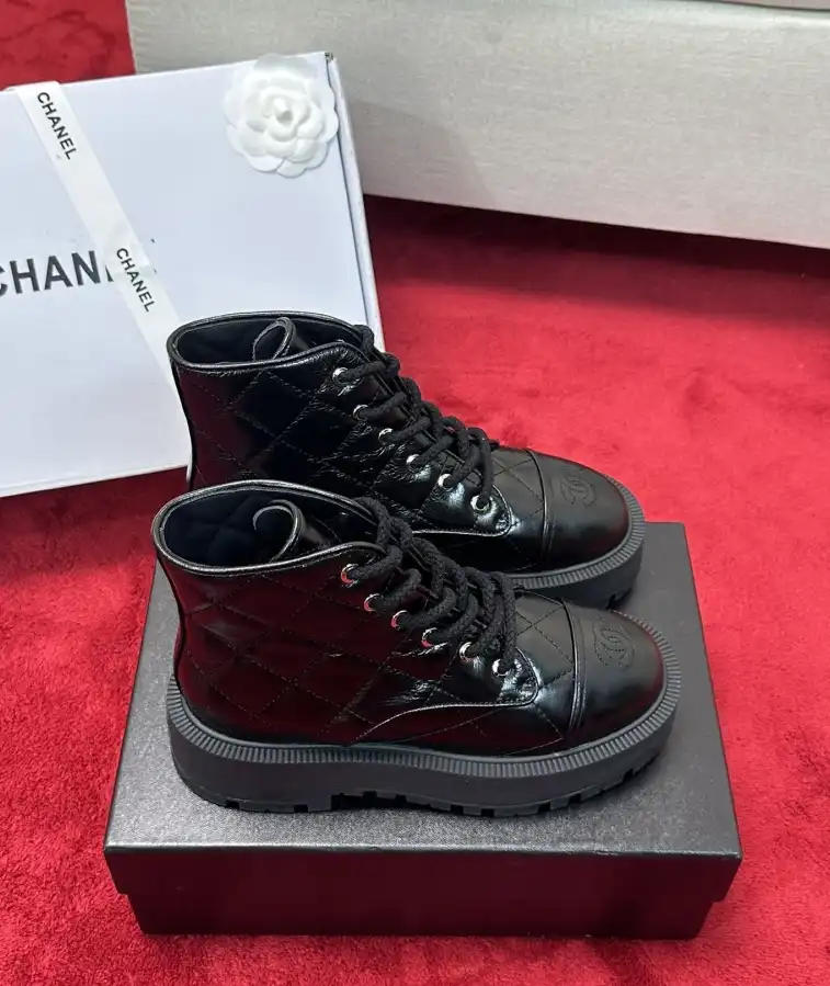 hype Chanel Boots