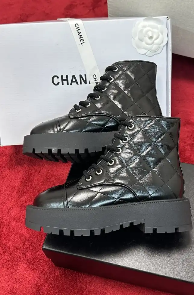 hype Chanel Boots