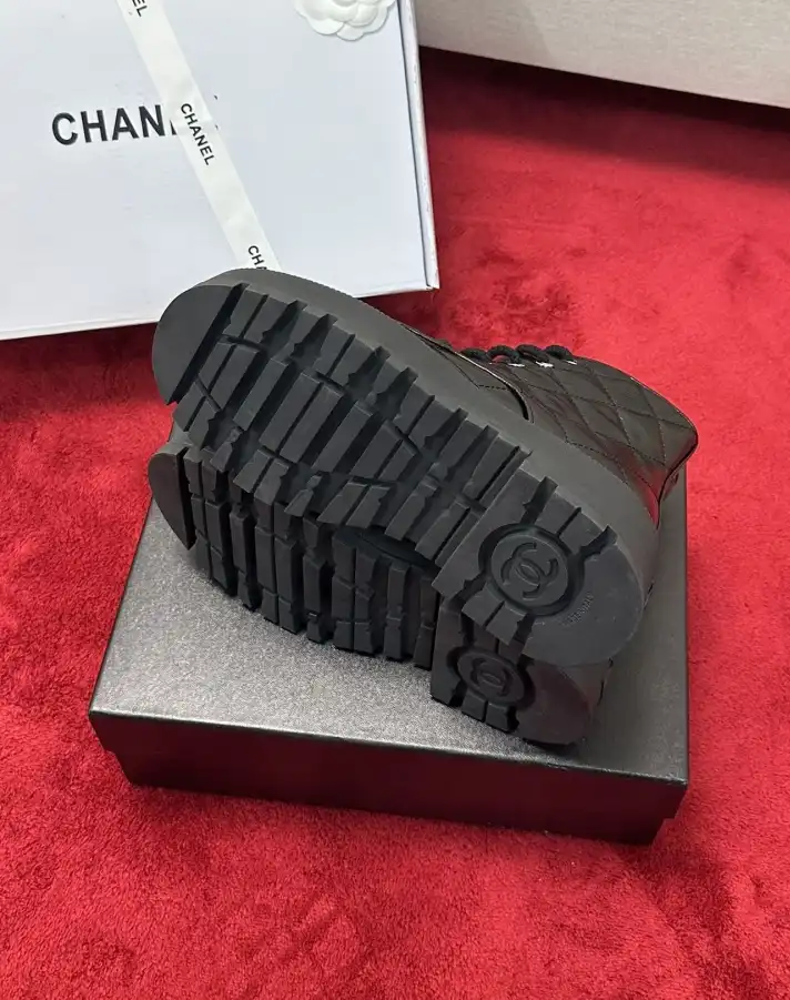 hype Chanel Boots