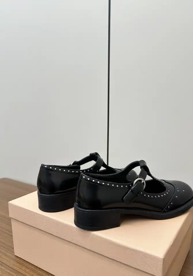 hype Miu Miu Casual Shoes