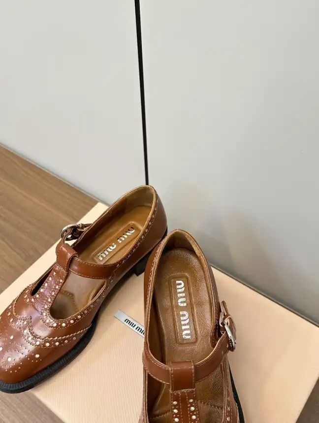 hype Miu Miu Casual Shoes