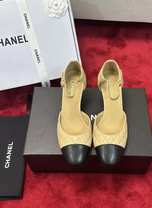 hype Chanel High Heels