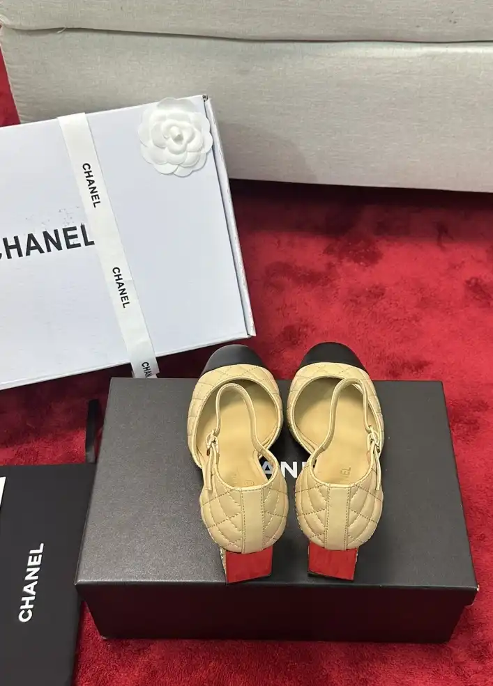 hype Chanel High Heels