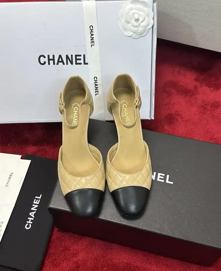 hype Chanel High Heels