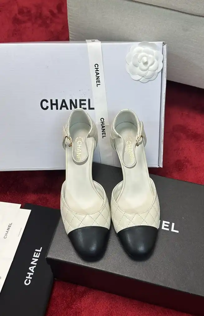 hype Chanel High Heels