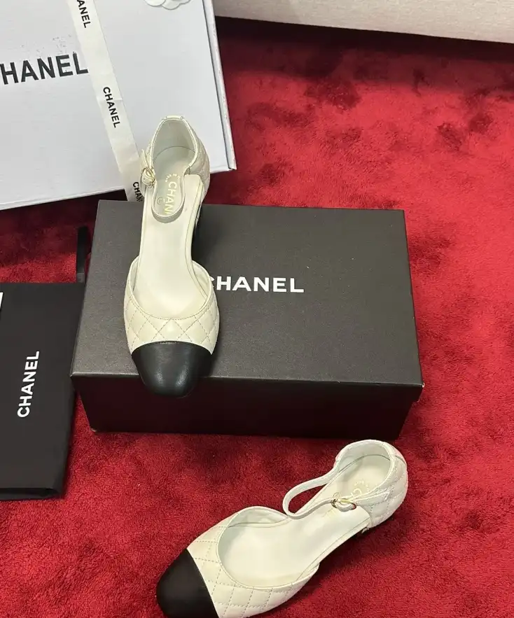 hype Chanel High Heels