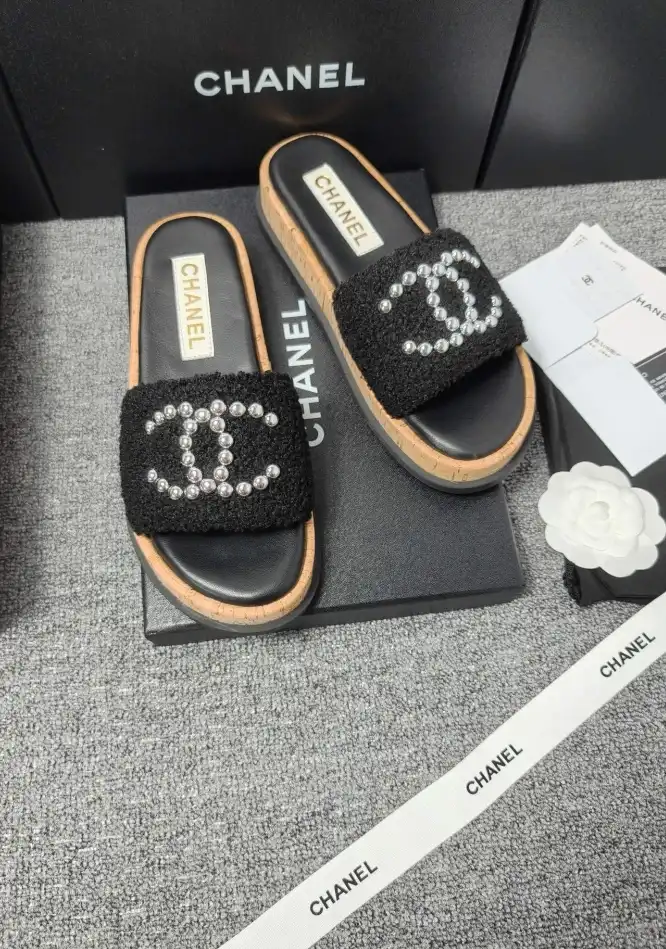 hype Chanel Slippers