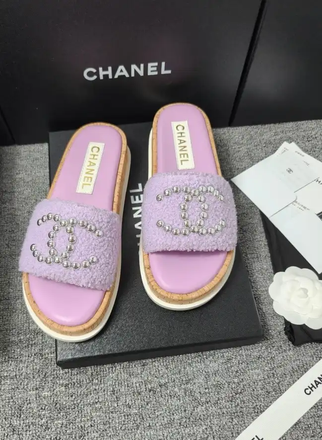 hype Chanel Slippers