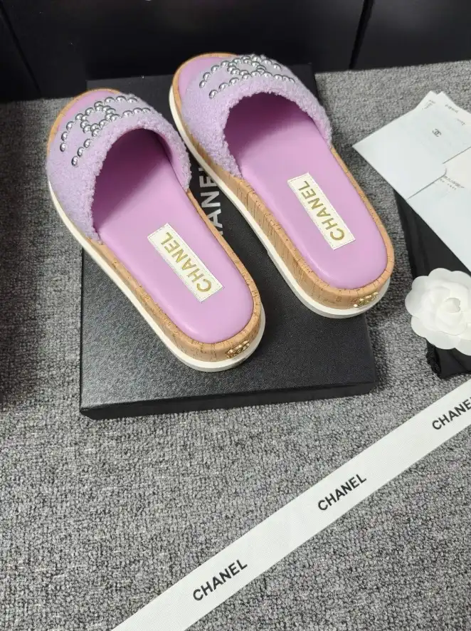 hype Chanel Slippers