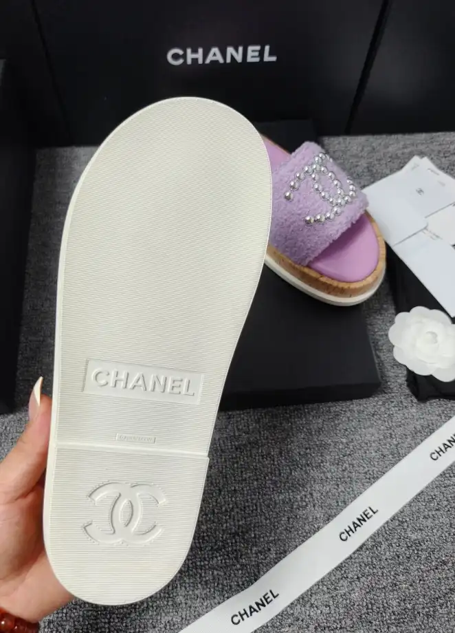 hype Chanel Slippers