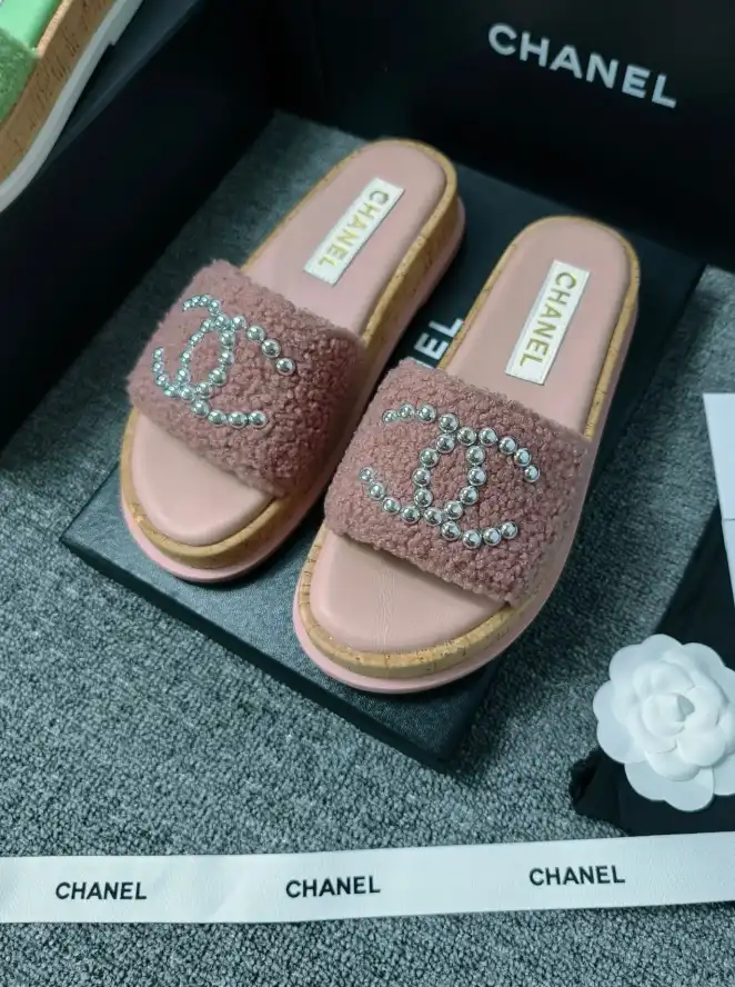 hype Chanel Slippers