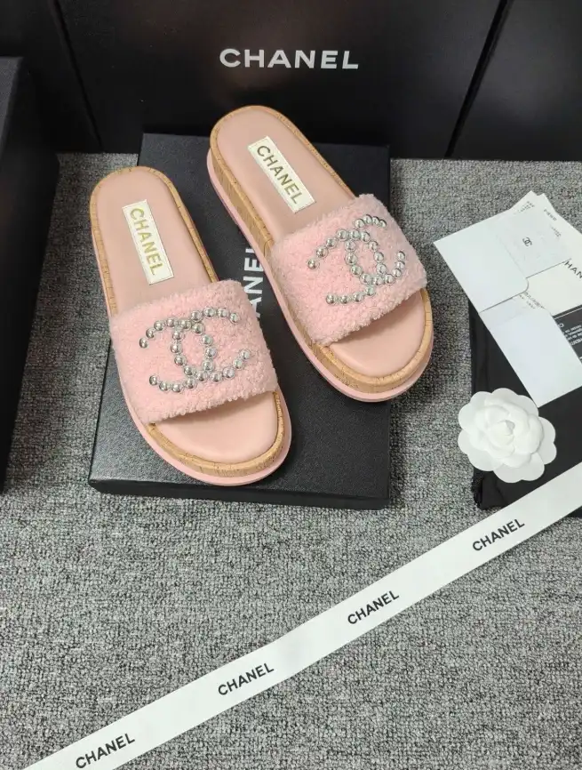 hype Chanel Slippers