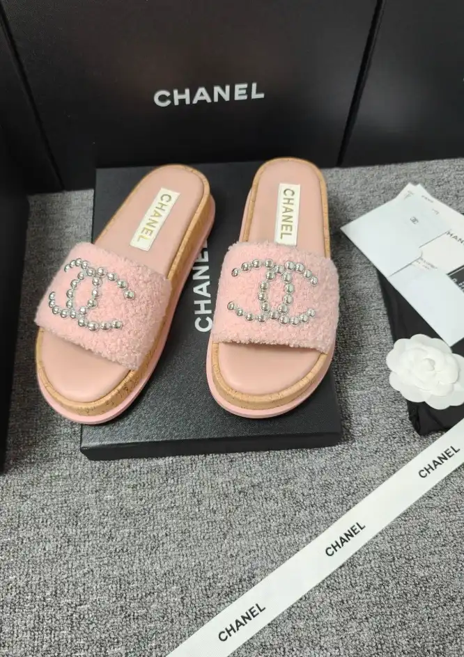 hype Chanel Slippers