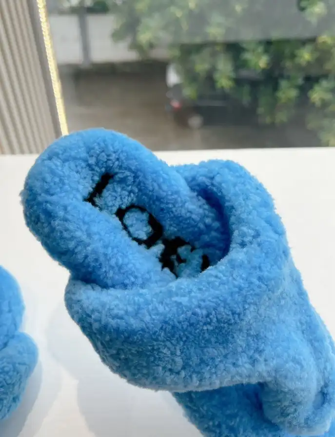 hype Loewe Slippers