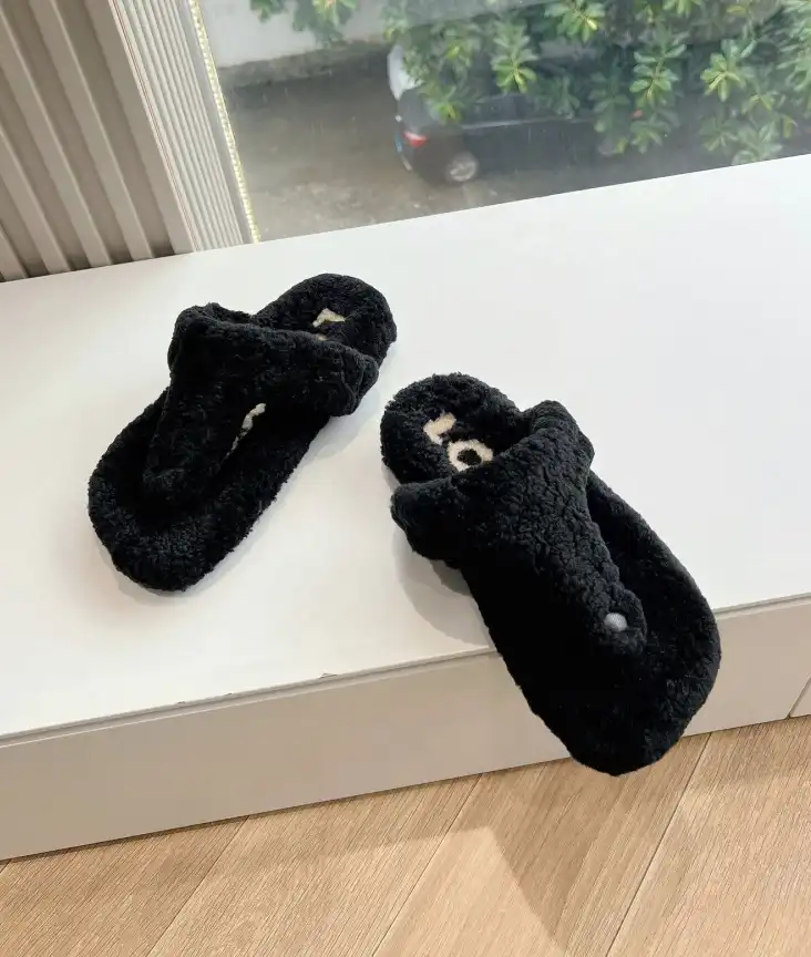 hype Loewe Slippers