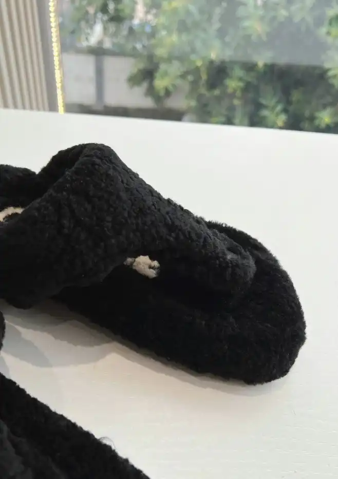 hype Loewe Slippers