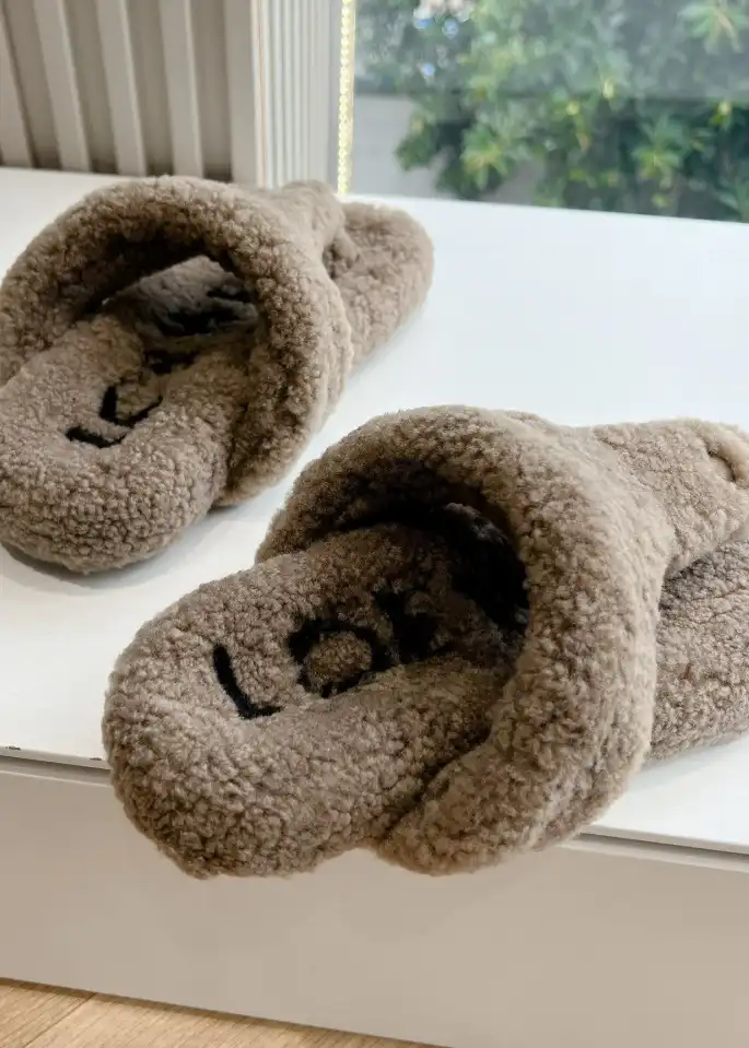 hype Loewe Slippers