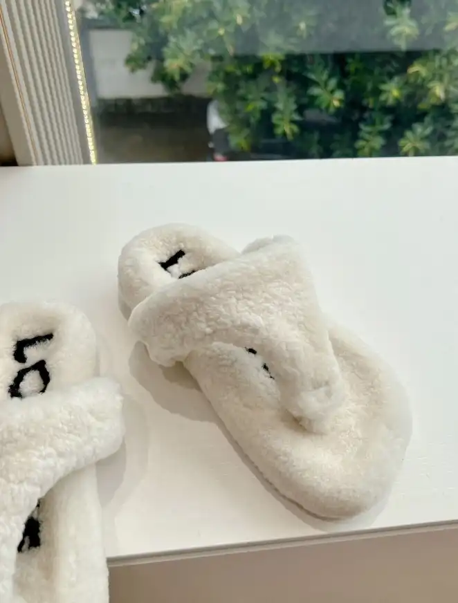 hype Loewe Slippers